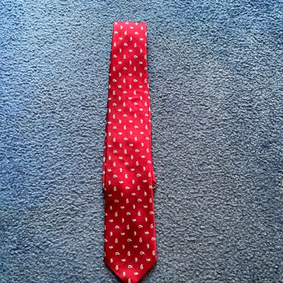 Tie - Picture 1 of 2